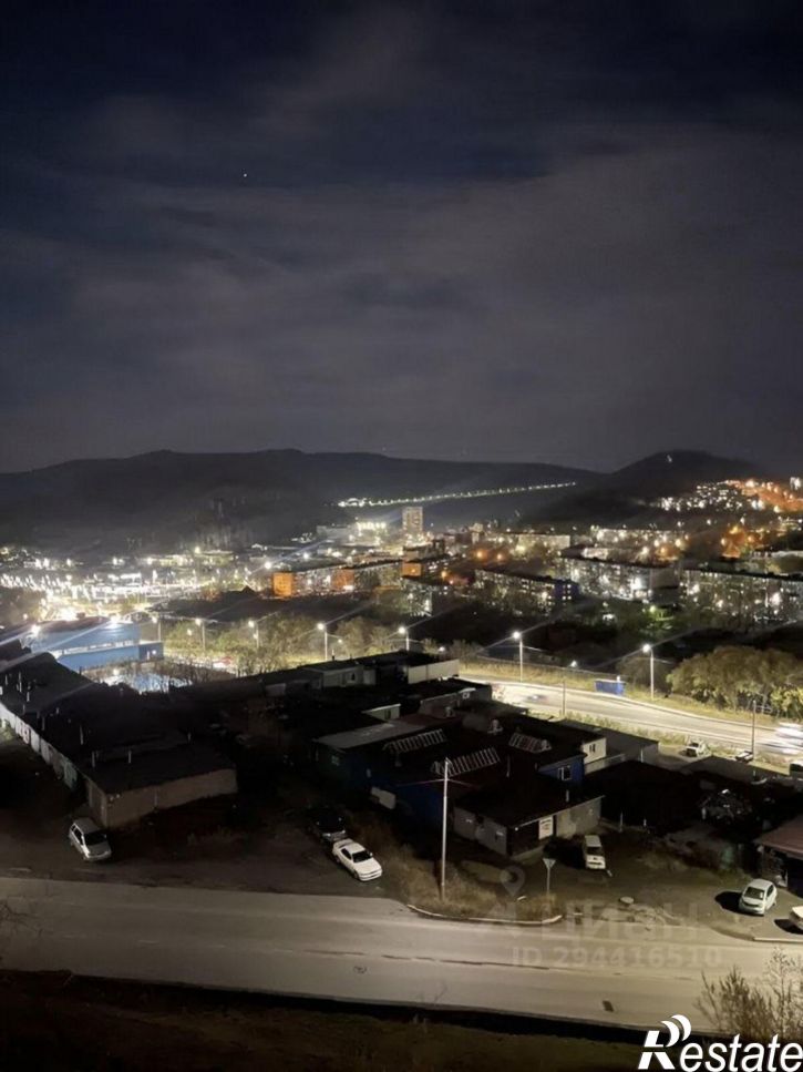 2-комн квартира Звёздная улица, 30,  д. 30