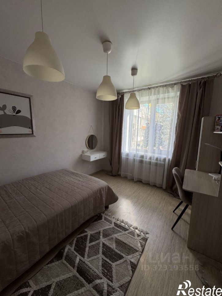 3-комн квартира улица Виталия Кручины, 6,  д. 6