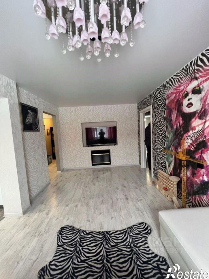 3-комн квартира улица Академика Курчатова, 15,  д. 15