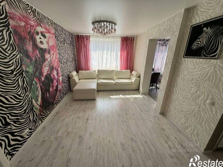 3-комн квартира улица Академика Курчатова, 15,  д. 15