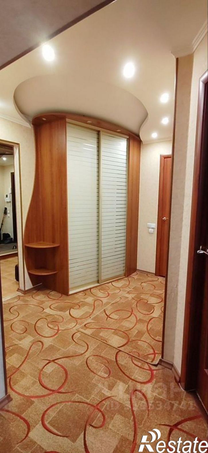 3-комн квартира улица Вольского, 4/1,  д. 4/1