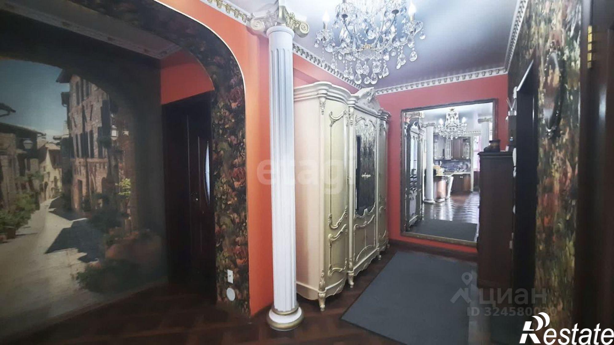 Купить квартиру за 18 000 000 рублей на Туристический проезд, 14А