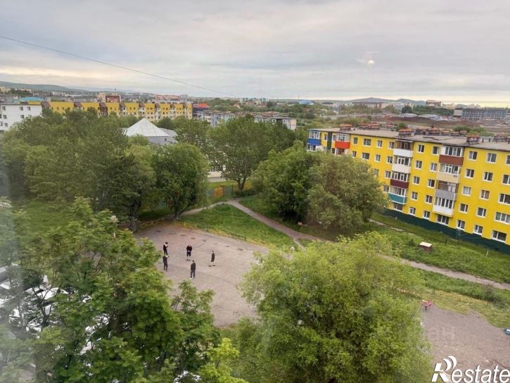 3-комн квартира улица Молчанова, 3,  д. 3