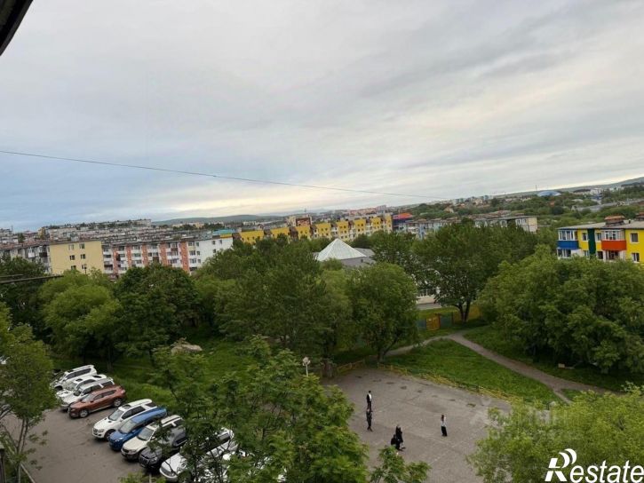 3-комн квартира улица Молчанова, 3,  д. 3