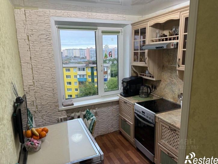 3-комн квартира улица Молчанова, 3,  д. 3