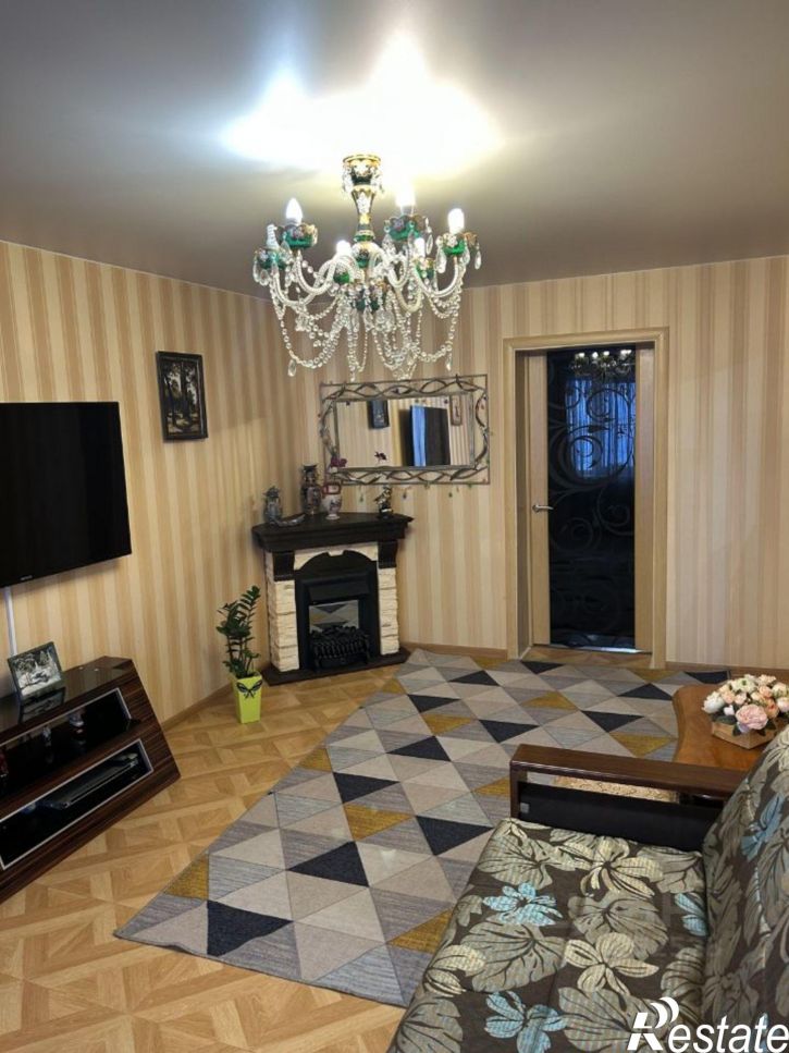 3-комн квартира ул Пономарева, 33,  д. 33