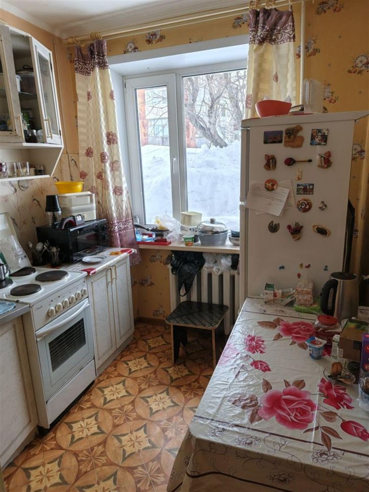 2-комн квартира ул Комсомольская, д. 1