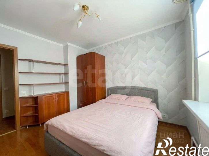 2-комн квартира Дальневосточная улица, 16,  д. 16