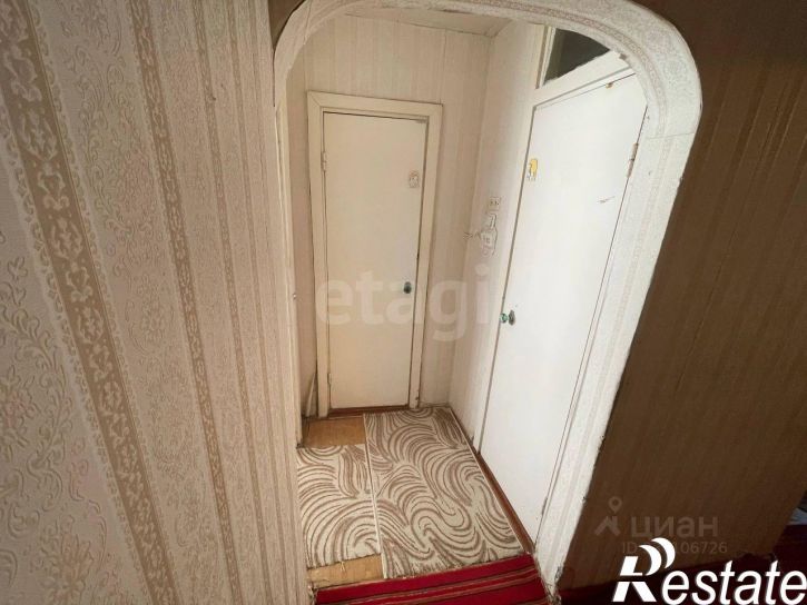 2-комн квартира улица Виталия Кручины, 17,  д. 17